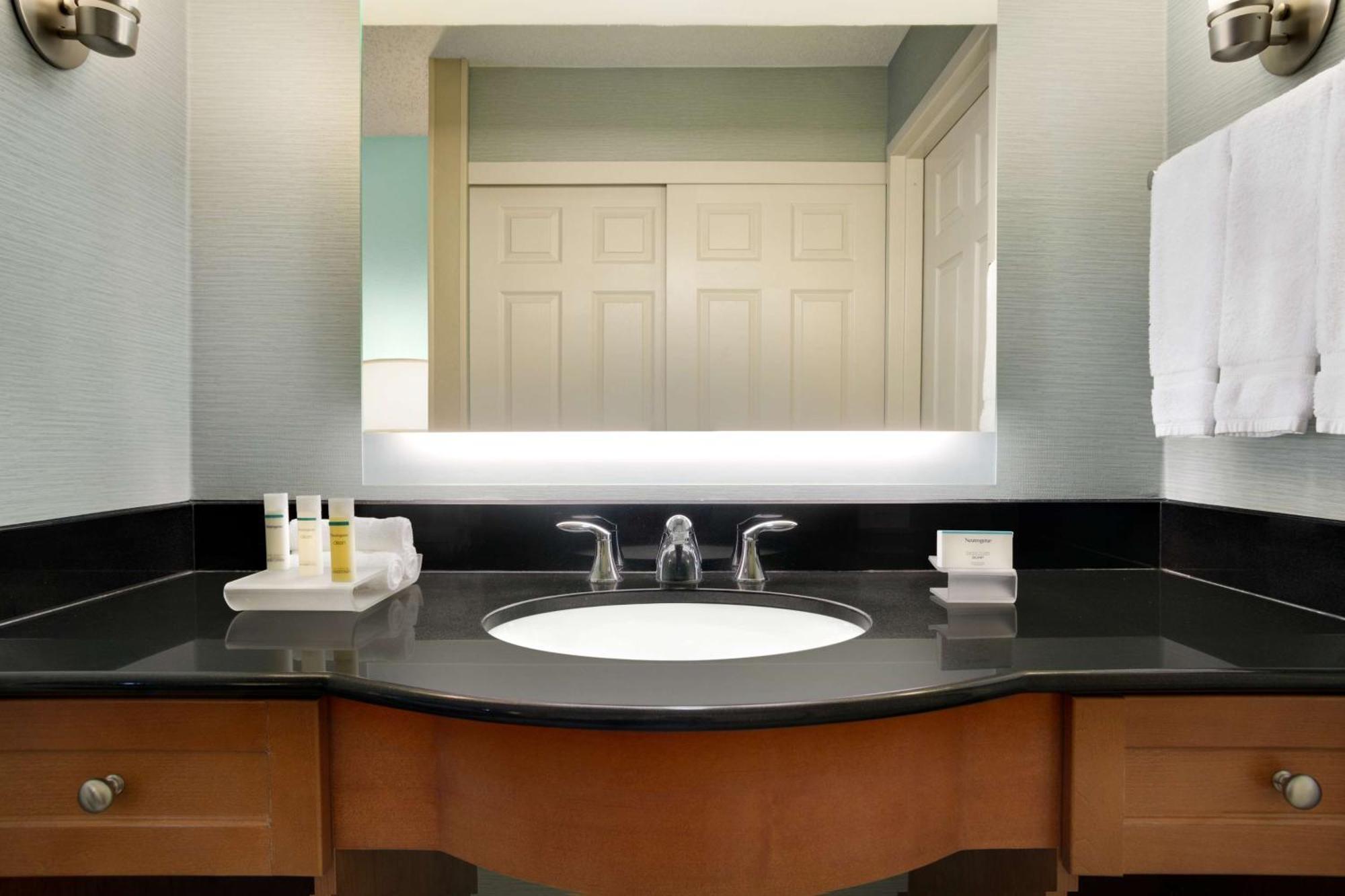 Homewood Suites By Hilton Houston-Willowbrook Mall Екстер'єр фото